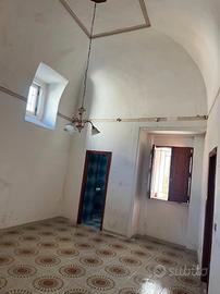 Trilocale con cantine via Promiscua Boscoreale