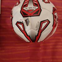 pallone milan e profumo