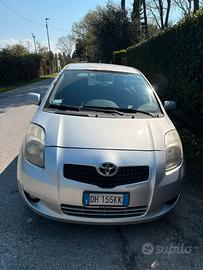 Toyota Yaris 1.4 D-4D 5p. Sol - 2.500€ trattabile