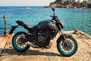 YAMAHA MT07 COME NUOVA