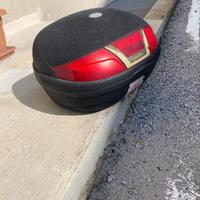 Bauletto scooter con chiavi