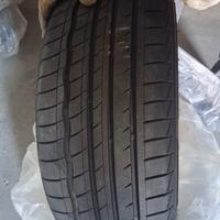 un gomma senza cerchio 