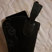 fondina e portacaricatore