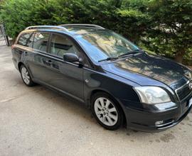 TOYOTA Avensis 2ª serie - 2004