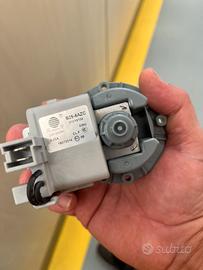 Pompa  scarico per Lavatrice candy/hoover B25-6AZC