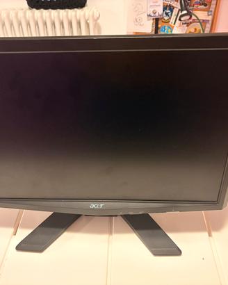 Monitor LCD 19”