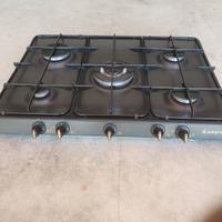 Piano cottura Ariston