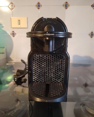 Nespresso Inissia De Longhi usata