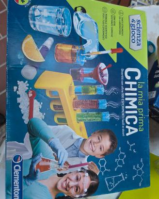 la mia prima chimica CLEMENTONI con puzzle 