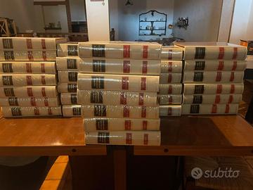 36 volumi IL GRANDE DIZIONARIO ENCICLOPEDICO UTET