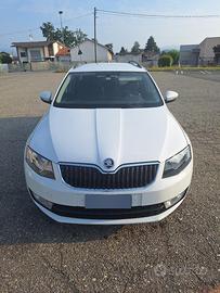 skoda octavia km. 133000