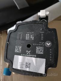 Pompa circolatore Grundfos 
