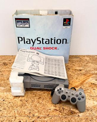Console Ps1 scatola cavi e controller funzionante