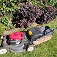 tagliaerba rasaerba professionale Honda hrx 537