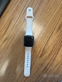 Apple watch SE (2 gen)- 40mm