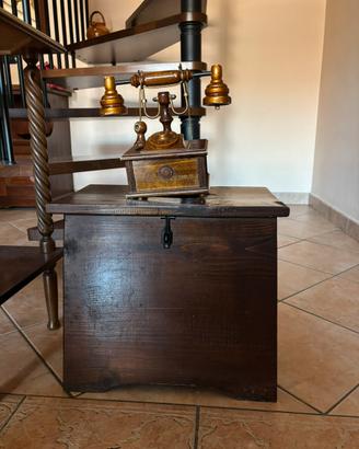 tavolino porta tv con gambe a torciglione e mobile
