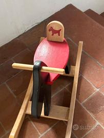 cavallo a dondolo ekorre