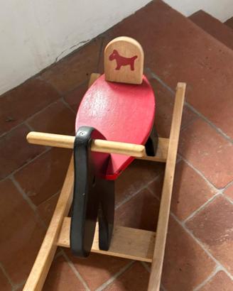 cavallo a dondolo ekorre