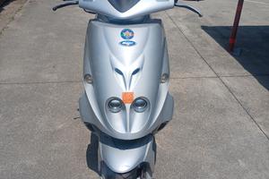 scooter malaguti 250