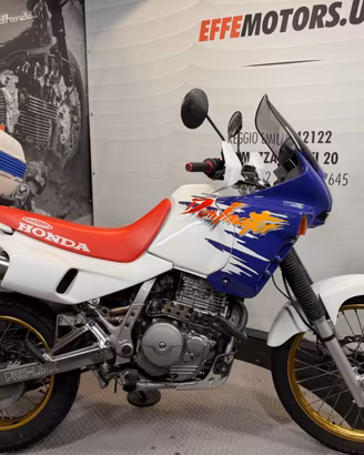 Honda NX 650 Dominator 1995