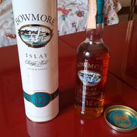 Bowmore scotch whisky 