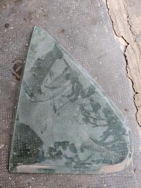 Vetro deflettore dx 306