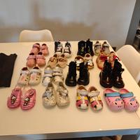 Stock di 17 scarpe 20-21-22