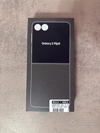 SIGILLATO Samsung galaxy Z flip 8 256gb. Garanzia