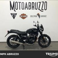 TRIUMPH Street Twin 900