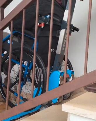 Montascale a cingoli Vimec T09 per scale curve - r