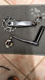 Movimento centrale con pedali xt