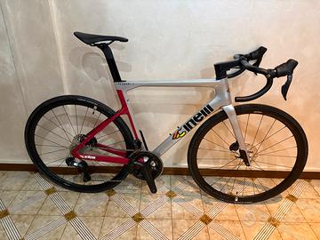 Cinelli Pressure 2 Shimano Ultegra 12v Di2 2025