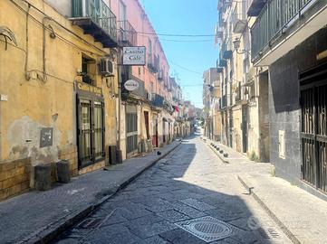 NEGOZIO A SANT'ANASTASIA