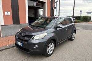 Toyota Urban Cruiser 1.4 D-4D 4X4