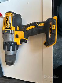 Trapano a percussione dewalt