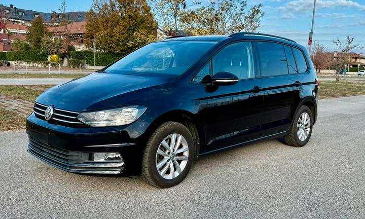 Touran 1.6 -DSG Business 7 posti