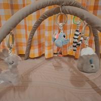 palestrina bebé - activity playmat done by deer