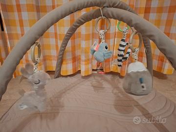 palestrina bebé - activity playmat done by deer