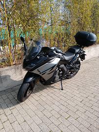 Moto touring CF 650 GT