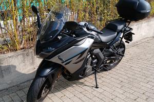 Moto touring CF 650 GT