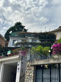Villa di 188 m² con 5 locali e box auto doppio a B