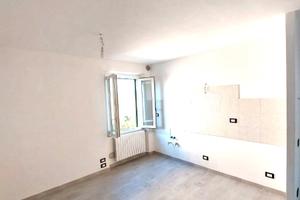 Appartamento Staffolo Completamente Ristrutturato