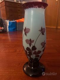 vaso in vetro artistico stile Art Nouveau