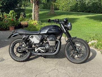 Moto Guzzi V7 II