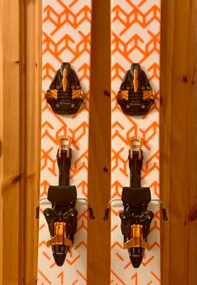 Sci BLACK CROWS NOCTA 185
