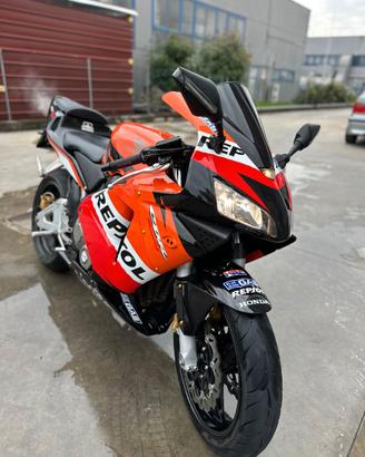 HONDA CBRR 600 ANNO 2004