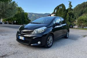 Toyota Yaris 1.4 D-4D 5 porte Lounge