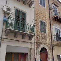 MONTEGRAPPA: RIFINITO APPARTAMENTO