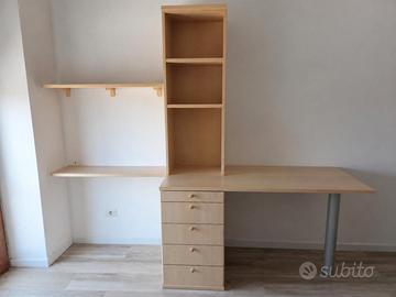 Scrivania componibile in legno
