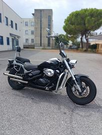 Suzuki Intruder M800 - Perfetta e accessoriata 